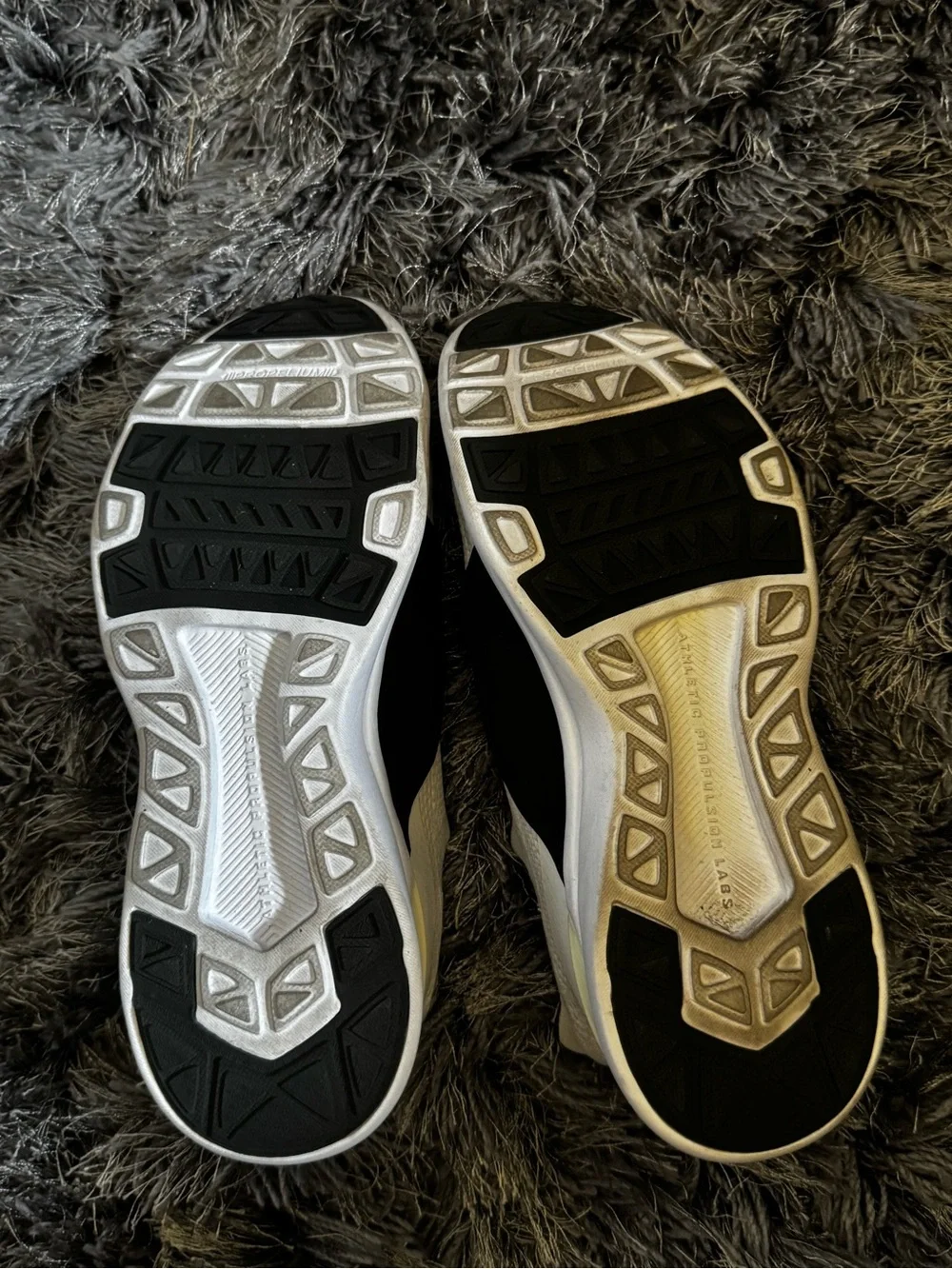APL TechLoom Bliss Black & White Slip-On Running Shoes Size 7